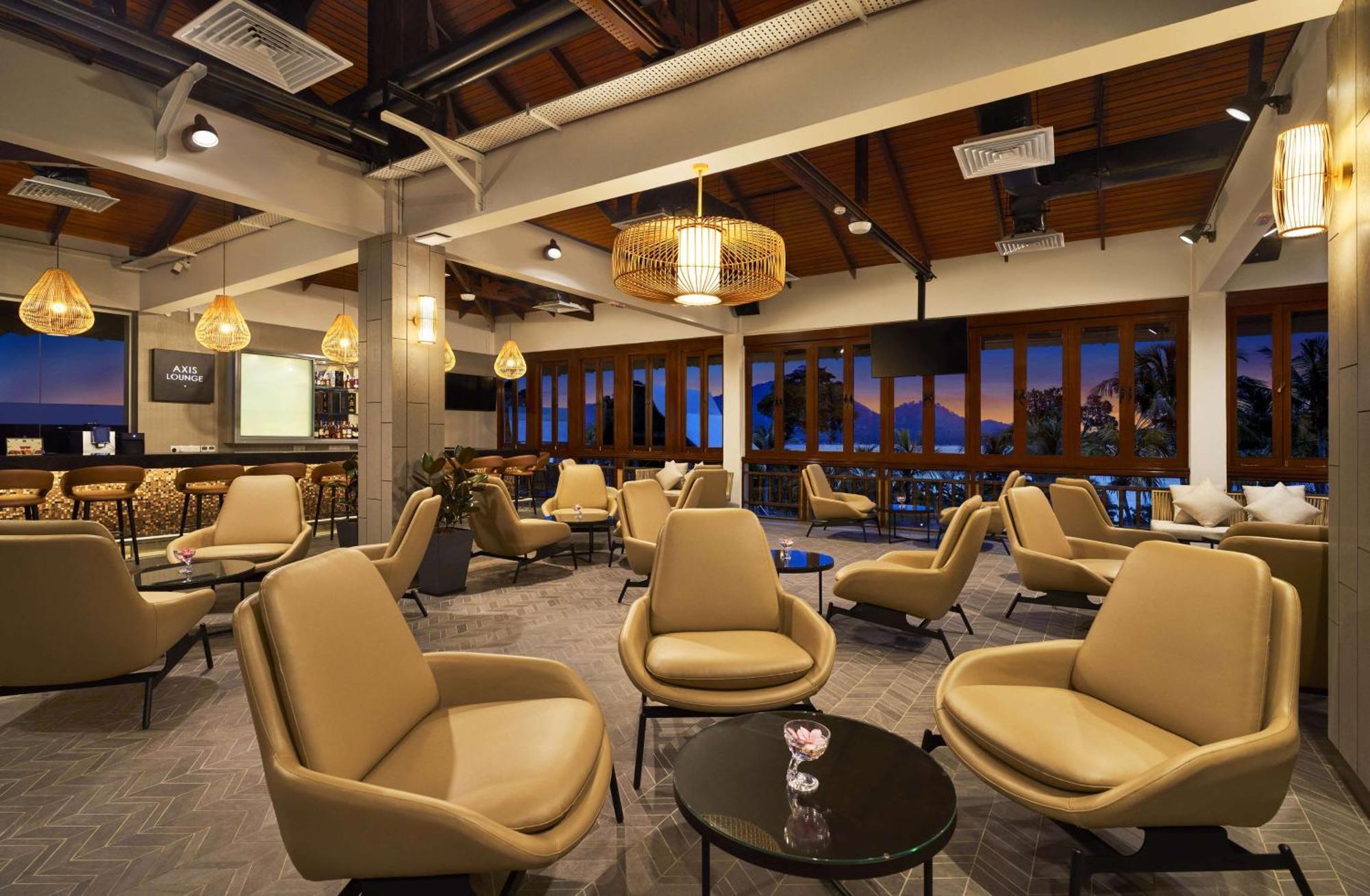 Hotel Doubletree By Hilton Damai Laut Lumut Zewnętrze zdjęcie