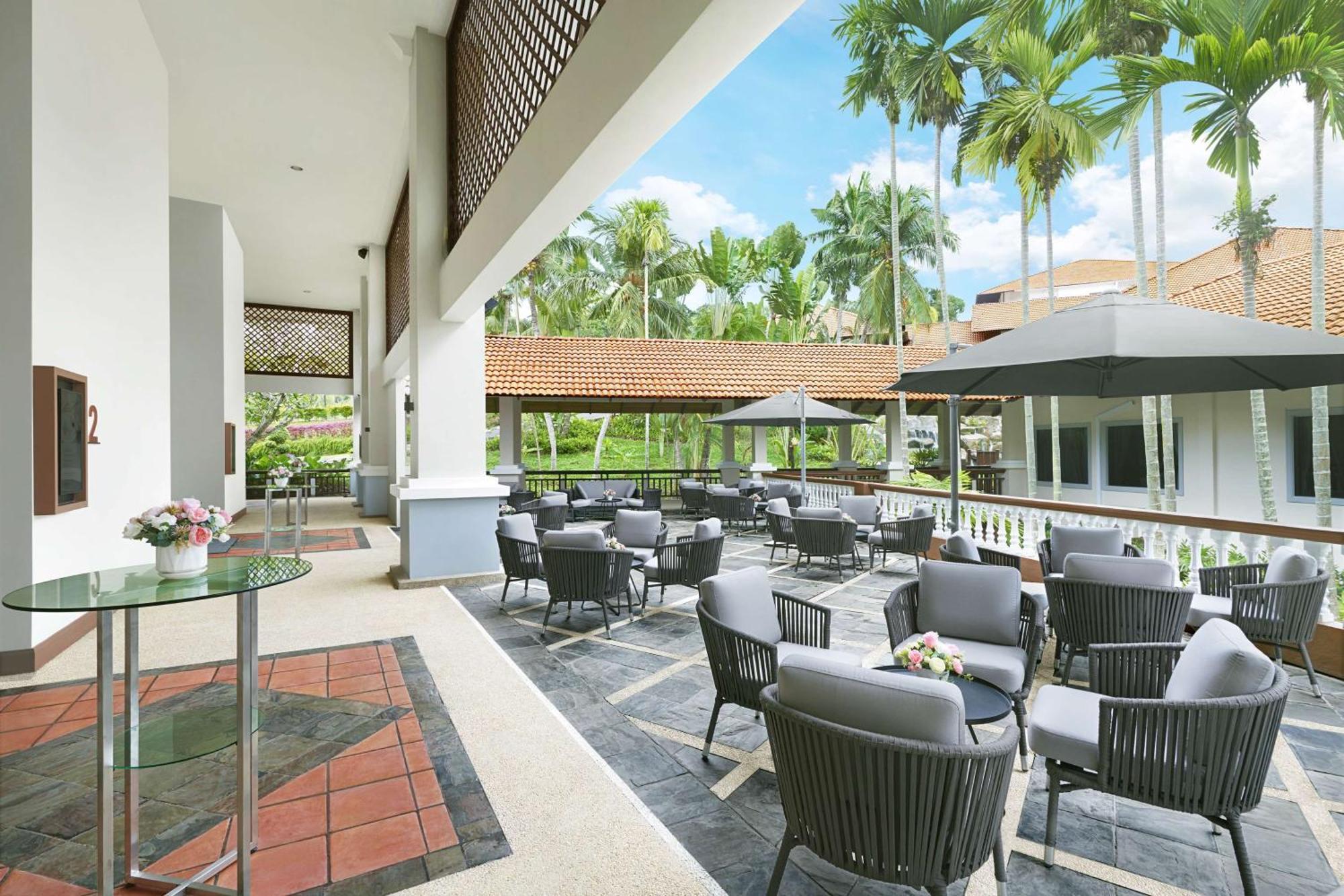 Hotel Doubletree By Hilton Damai Laut Lumut Zewnętrze zdjęcie