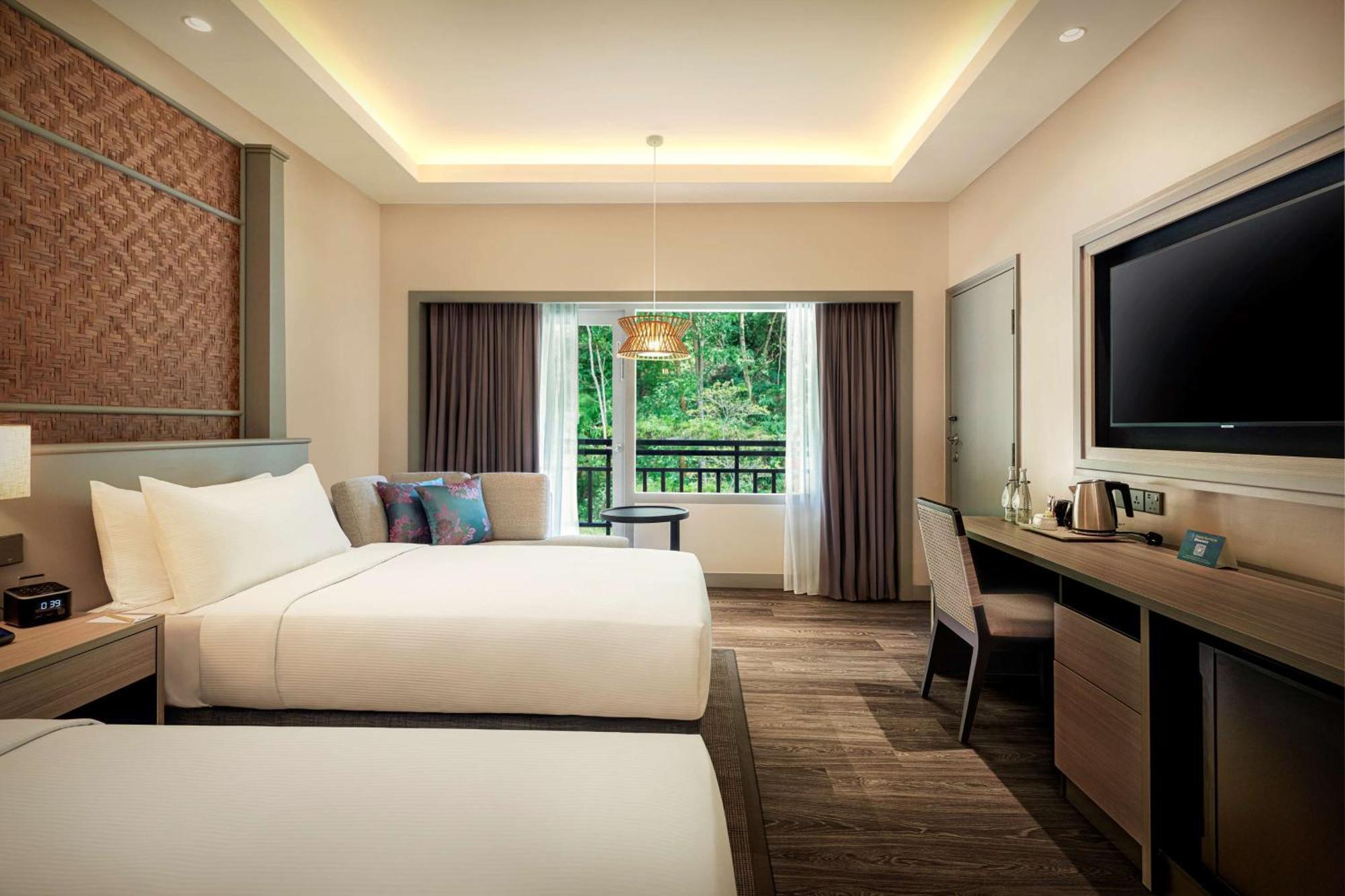 Hotel Doubletree By Hilton Damai Laut Lumut Zewnętrze zdjęcie