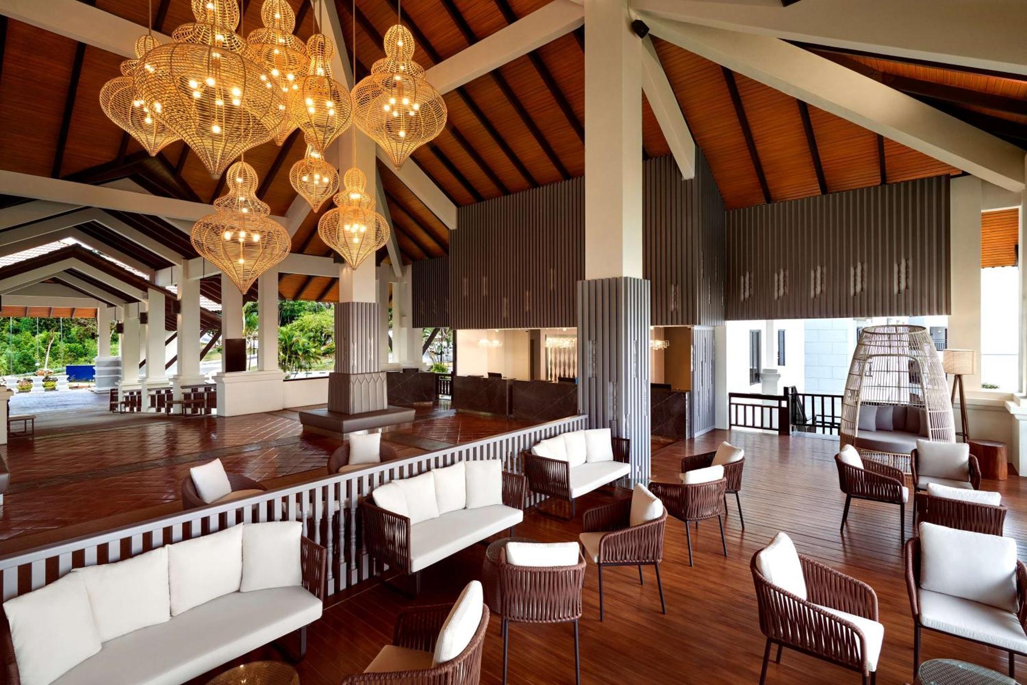 Hotel Doubletree By Hilton Damai Laut Lumut Zewnętrze zdjęcie